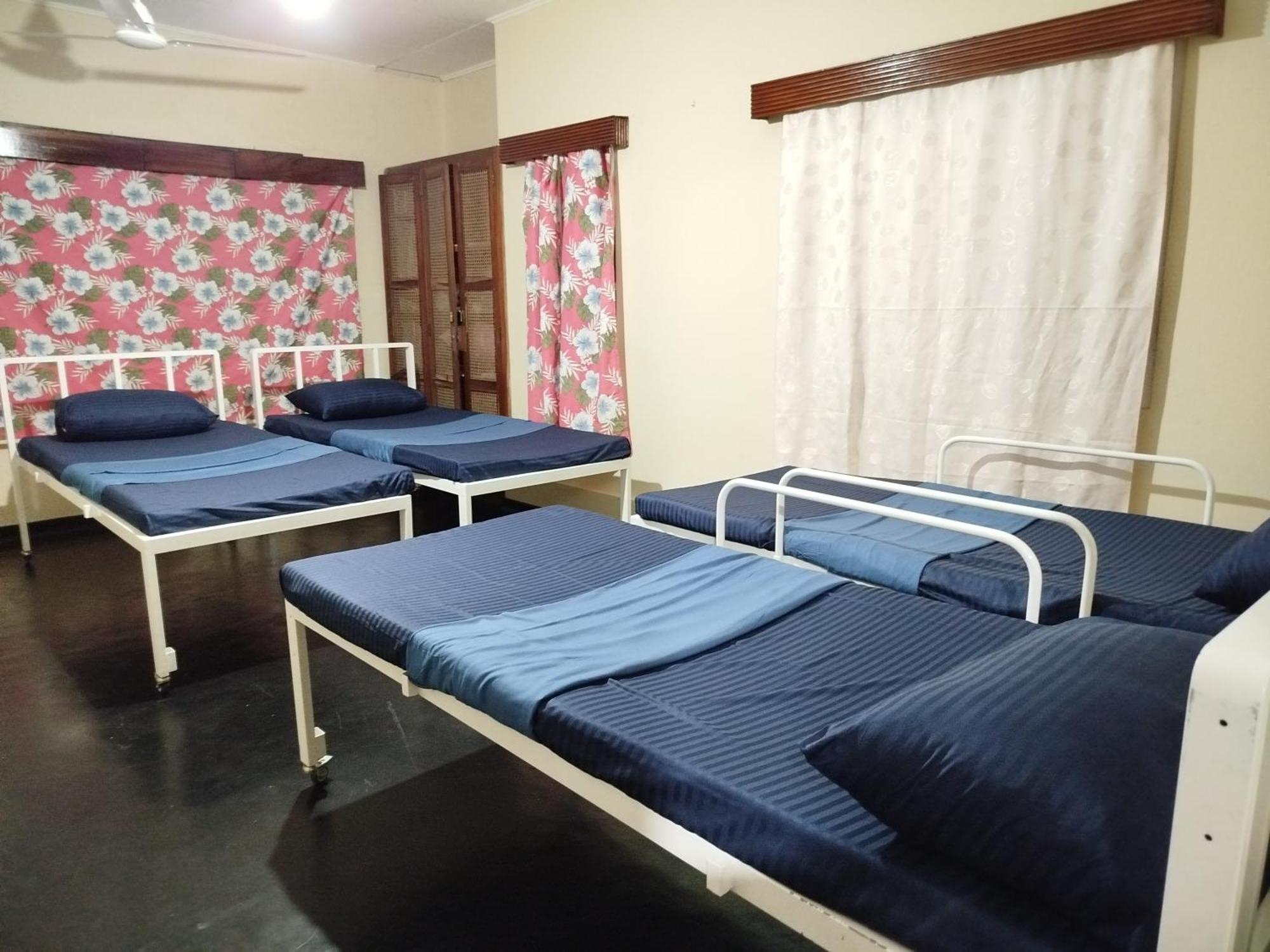 Holy Spirit Mission Camps * Dehiwala-Mount Lavinia